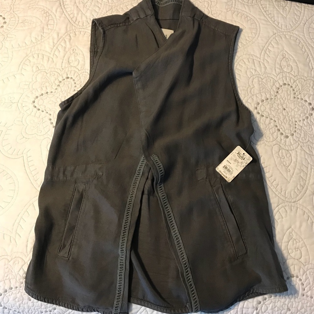 Mudd Sweater